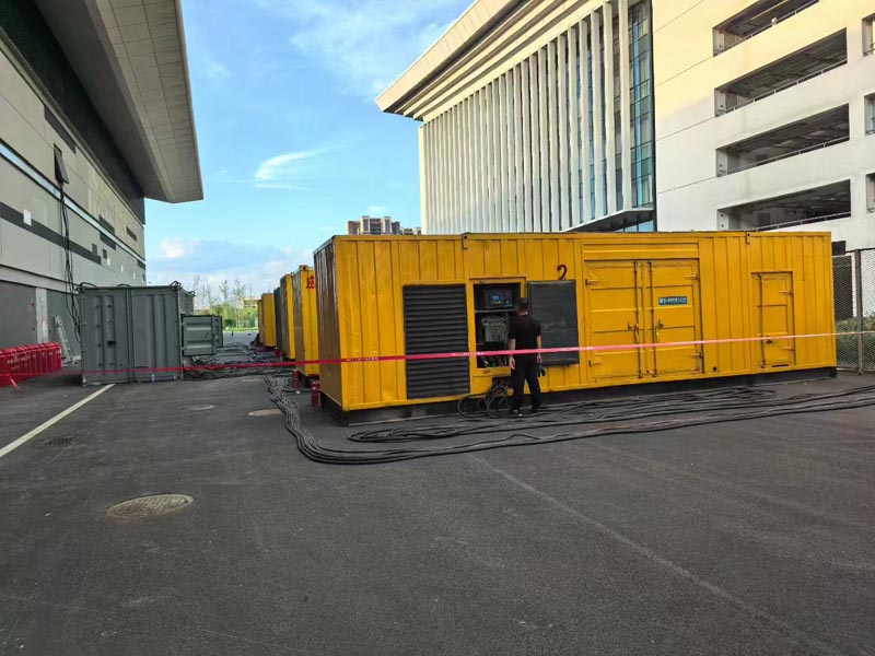 墨竹工卡柴油发电机冬季保养注意事项?