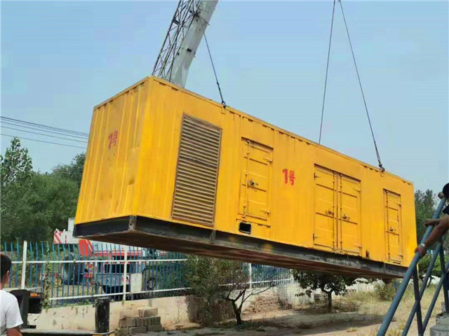 墨竹工卡300KW柴油发电机组油耗是多少?